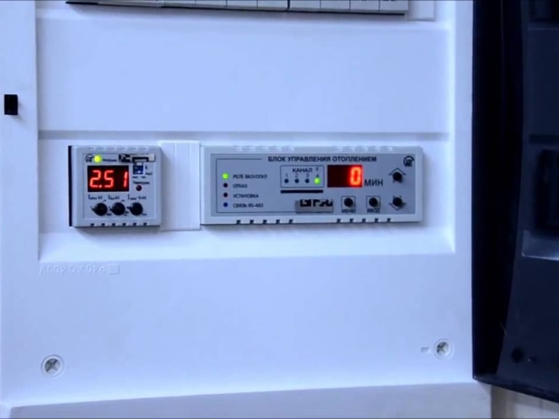 Блок управления отоплением ТР-102 (Система «Антифрост» для мойки самообслуживания) 4